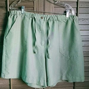 Flowy shorts: Tropical Breeze Wear